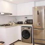 Beachfront Building-Workspace, Cozy & Affordable!